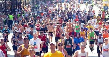 Марафонский бег — это соревнования для выносливых, техника и правила марафонского бега Марафон история возникновения